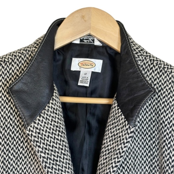 Talbots Coat/Blazer Wool Herringbone Womens 12 Pockets Leather Collar Academia - Picture 4 of 16